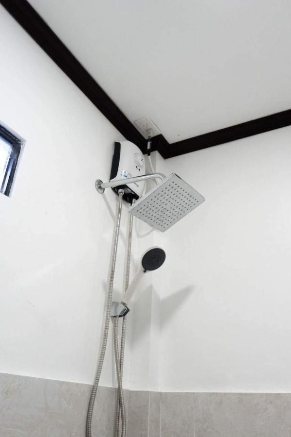 Princesa Michaella Hostel Itaytay Zewnętrze zdjęcie